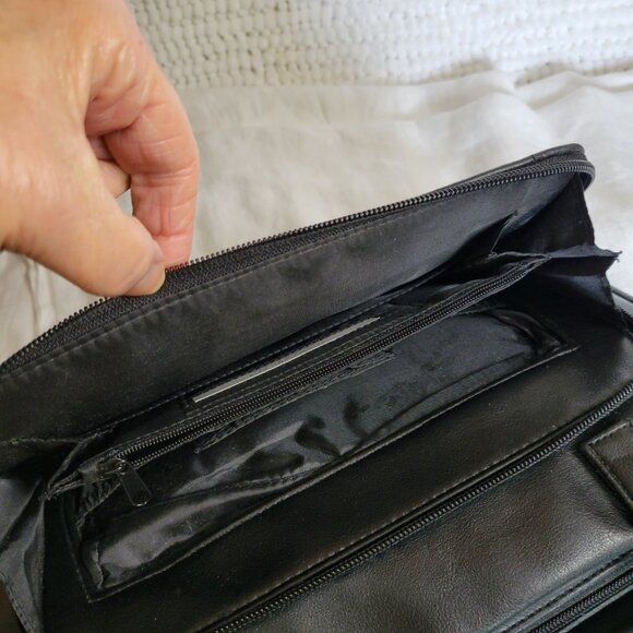 Worthington Black Purse Double Strap Vinyl organizer storage organizing EUC - Picture 6 of 13